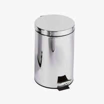 5L stainless steel pedal bin. by SANIBAÑO | Souqify