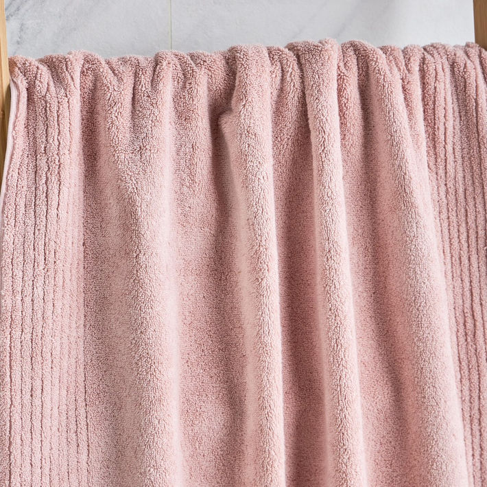 Egyptian 600 GSM Cotton Bath Towel - 70x140 cm