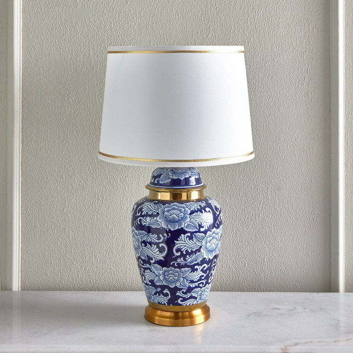 Chinoiserie Ming Porcelain Table Lamp - 72 cm