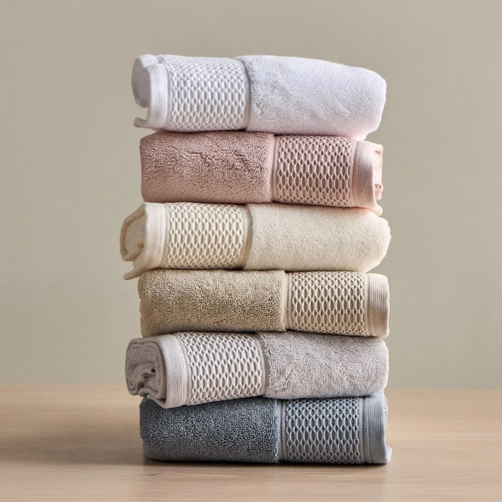 Infinity Luxe 750 GSM Turkish Cotton Bath Towel - 70x140 cm