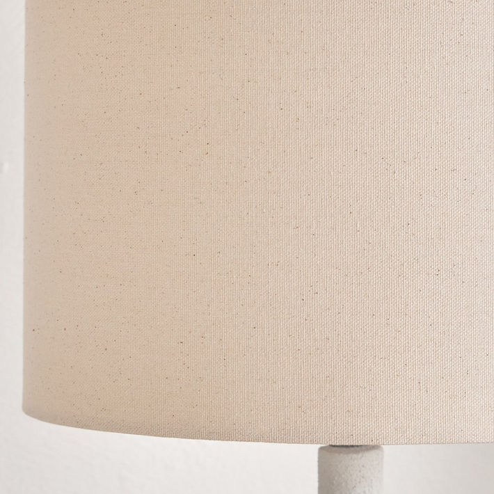 Brecht Polyresin Table Lamp - 66 cm