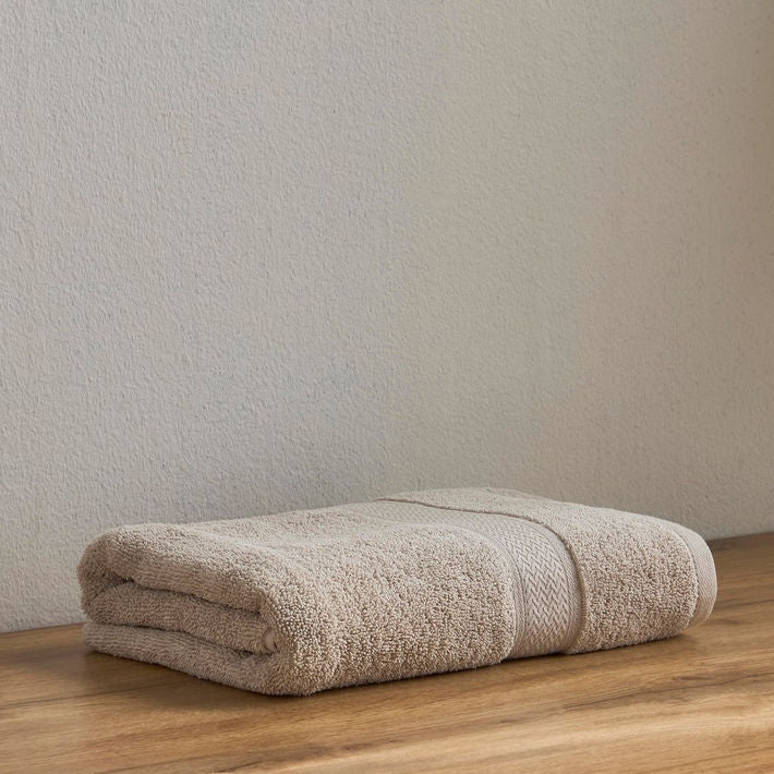 Casa 450 GSM Cotton Bath Towel - 70x140 cm