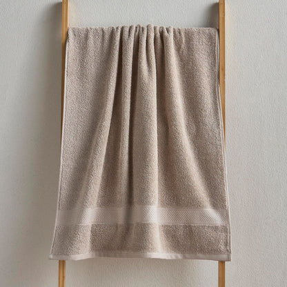 Casa 450 GSM Cotton Bath Towel - 70x140 cm