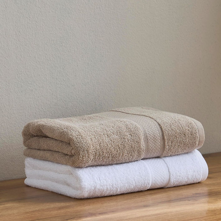 Casa 450 GSM Cotton Bath Towel - 70x140 cm