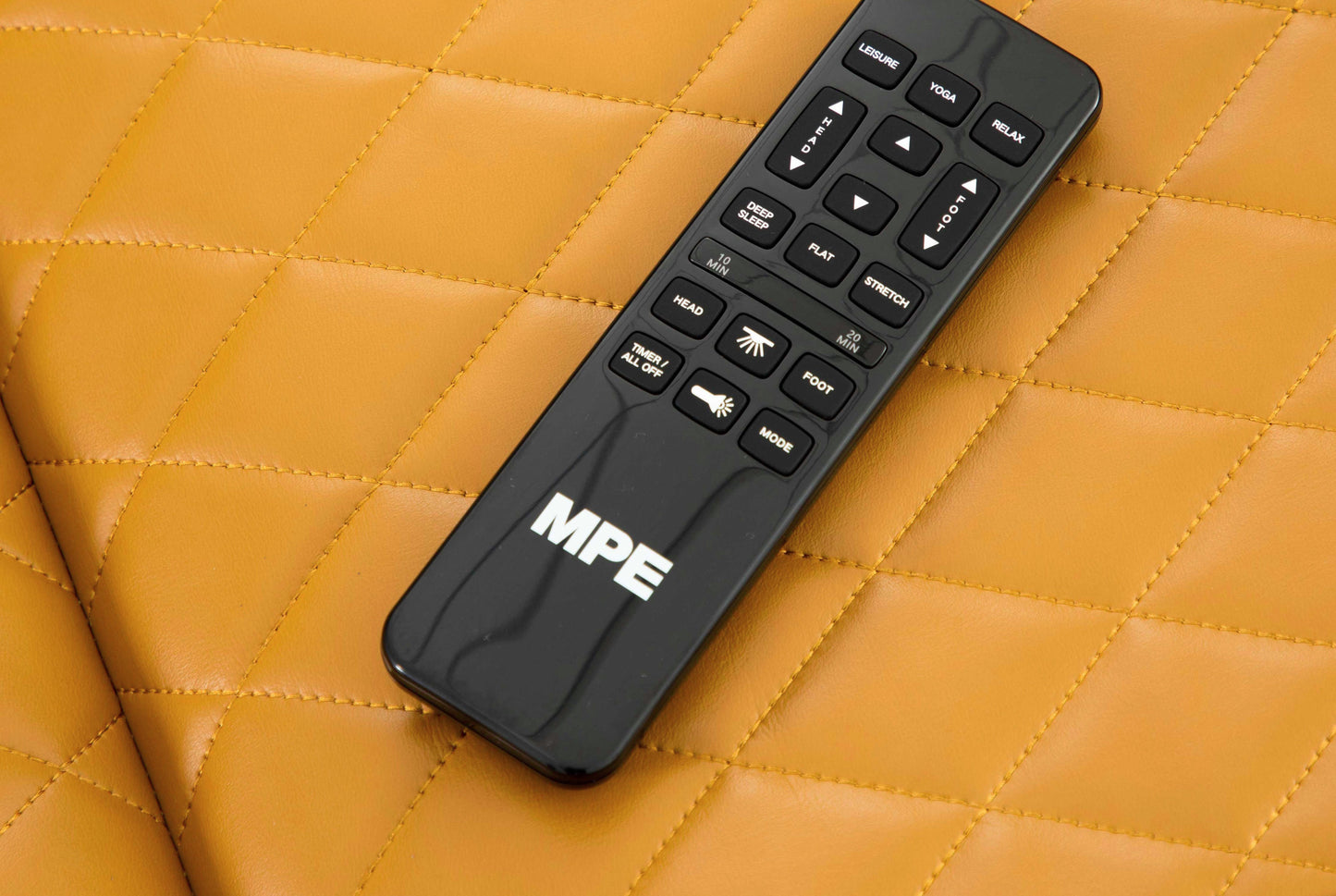 Smart Lounge Chair C020