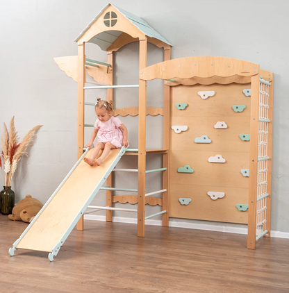 Indoor Tower: Climbing Wall and Net Rope