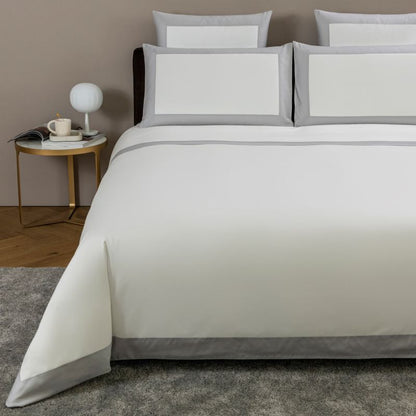 Bold Duvet Cover by 2 | Souqify
