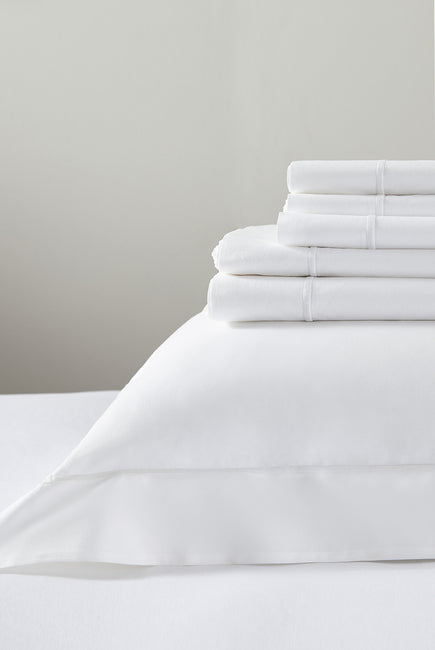The White Company Savoy Flat Sheet by 4 | Souqify