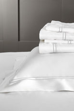 The White Company Symons Flat Sheet by 4 | Souqify