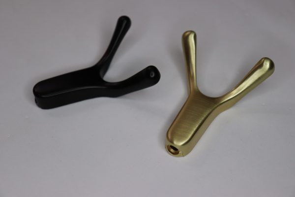 VILA |k1007| Wall & Cabinet Hooks Coat Hook Bathroom zink alloy Heavy Duty Door Hanger Towel Robe Clothes(k1007) 1-pack by Vilalock | Souqify